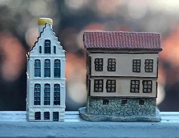 Figurines & Models: KLM BOLS Blue Delft Amsterdam Museum Canal House br 52 pečat. Vintage at lalafo.rs — 6 Figurines & Models: KLM BOLS Blue Delft Amsterdam Museum Canal House br 52 pečat. Vintage — 6