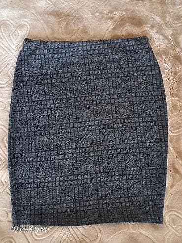 - Ženski zimskI kaput od veštačkog krzna i štofa, crne boje na lalafo.rs — 6 - Ženski zimskI kaput od veštačkog krzna i štofa, crne boje — 6