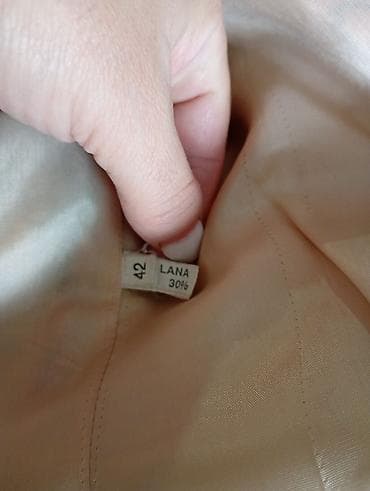 dve suknje po: Ženski sako M. Korina by Korina Pro - Materijal: bogati žakard sa at lalafo.rs — 5 dve suknje po: Ženski sako M. Korina by Korina Pro - Materijal: bogati žakard sa — 5