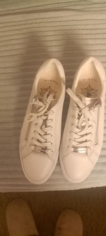 Jakna za devojčicu – veličina L. Duga, prošivena, topla, sa na lalafo.rs — 4 Jakna za devojčicu – veličina L. Duga, prošivena, topla, sa — 4