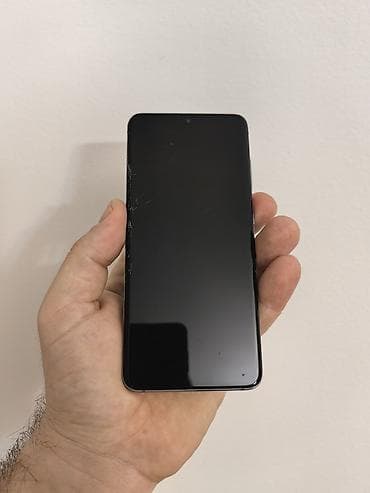 Samsung Galaxy S20, 128 GB, Dual SIM na lalafo.rs Samsung Galaxy S20, 128 GB, Dual SIM