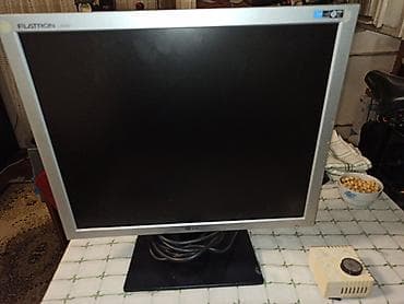 LG Flatron L1919S monitor Monitor radi, ocuvan je lepo uz njega dajem na lalafo.rs LG Flatron L1919S monitor Monitor radi, ocuvan je lepo uz njega dajem