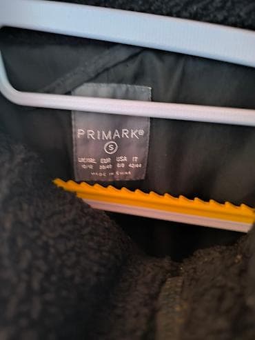 Debela zimska jaknica marke Primark,velicina 40, model kao ćebence ali na lalafo.rs — 4 Debela zimska jaknica marke Primark,velicina 40, model kao ćebence ali — 4