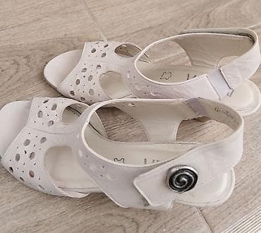 Women's Footwear: Cele kožne original Alpina sandale.
Broj 38 popust
1000 at lalafo.rs — 5 Women's Footwear: Cele kožne original Alpina sandale.
Broj 38 popust
1000 — 5