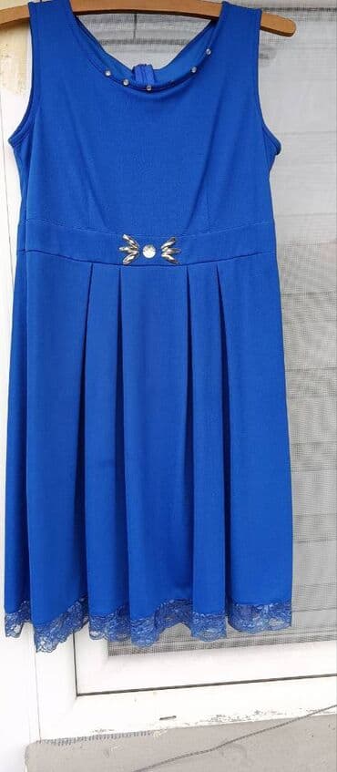 Elegantna ženska haljina – kraljevsko plava - Kroj: bez rukava, blago na lalafo.rs Elegantna ženska haljina – kraljevsko plava - Kroj: bez rukava, blago