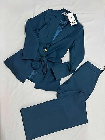 Lara kompleti
Vel: 36-42
Cena: 5300 dinara na lalafo.rs — 5 Lara kompleti
Vel: 36-42
Cena: 5300 dinara — 5