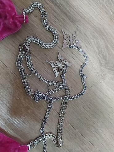 Prodajem brushalter,plišani bratele su sve od cirkona,kopčanje od na lalafo.rs — 1 Prodajem brushalter,plišani bratele su sve od cirkona,kopčanje od — 1