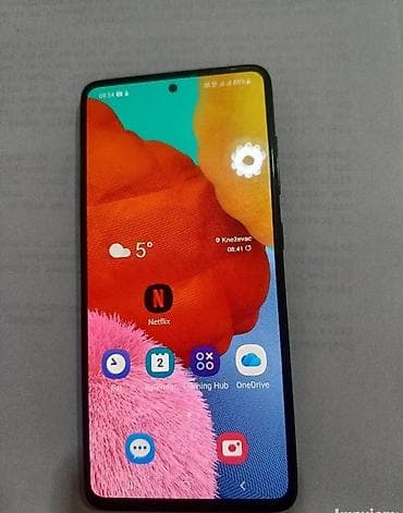 Motorola A51 u extra stanju na lalafo.rs Motorola A51 u extra stanju