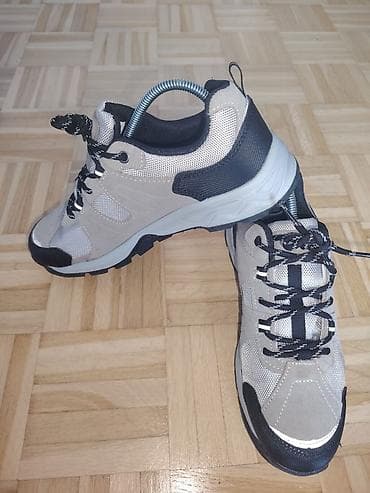 Patike za planinarenje u sivim i crnim tonovima, dizajnirane za na lalafo.rs — 5 Patike za planinarenje u sivim i crnim tonovima, dizajnirane za — 5