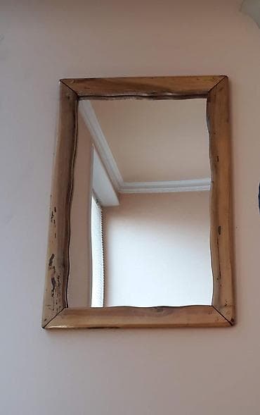 Prodajem ručno rađen nameštaj od drveta: - ogledalo dimenzija 70x106 na lalafo.rs — 2 Prodajem ručno rađen nameštaj od drveta: - ogledalo dimenzija 70x106 — 2