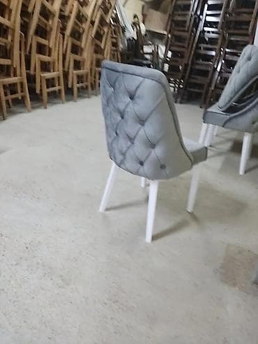 cepaci za drva: Tapacirane stolice za trpezariju/kafić/restoran Kom 80€ - Model sa na lalafo.rs — 1 cepaci za drva: Tapacirane stolice za trpezariju/kafić/restoran Kom 80€ - Model sa — 1