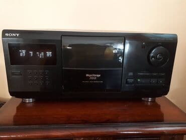 Zvučnici i stereo sistemi: Sony CDP-CX 200 plejer lepo ocuvan, ima mnogo funkcija. Sve sto sam na lalafo.rs Zvučnici i stereo sistemi: Sony CDP-CX 200 plejer lepo ocuvan, ima mnogo funkcija. Sve sto sam