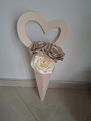 Antique Club Tables: Dekorativni aranžmani od veštačkih ruža – ručno rađeni - Ekskluzivni at lalafo.rs — 9 Antique Club Tables: Dekorativni aranžmani od veštačkih ruža – ručno rađeni - Ekskluzivni — 9