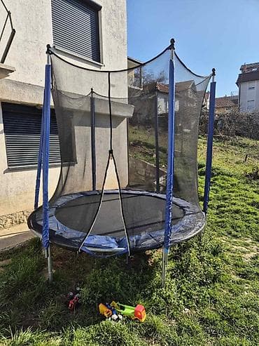 Garden umbrellas, awnings and pavilions: Prodajem trambolinu sa zaštitnom mrežom Visina 240cm, širina 240 cm at lalafo.rs — 3 Garden umbrellas, awnings and pavilions: Prodajem trambolinu sa zaštitnom mrežom Visina 240cm, širina 240 cm — 3
