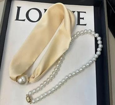 Elegantna ogrlica sa biserima magnet. - Dizajn: kombinacija satenske at lalafo.rs — 1 Elegantna ogrlica sa biserima magnet. - Dizajn: kombinacija satenske — 1