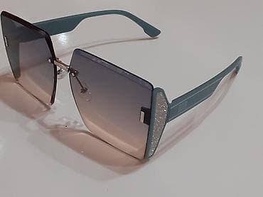 Prelepe naočare za sunce. Novo! na lalafo.rs — 4 Prelepe naočare za sunce. Novo! — 4