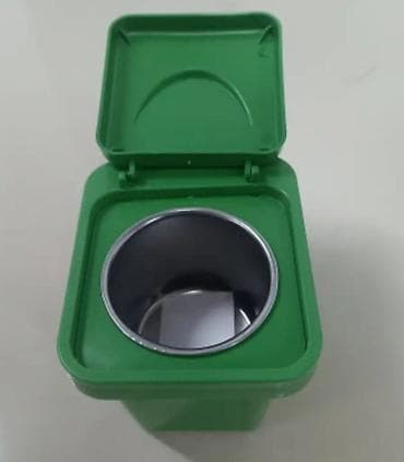 Zidna pepeljara sa poklopcem i unutrašnjom metalnom čašom - Praktična na lalafo.rs — 4 Zidna pepeljara sa poklopcem i unutrašnjom metalnom čašom - Praktična — 4