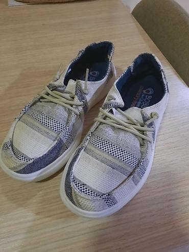 Skechers Bobs sa memorijskom penom. u odlicnom stanju, nosene jednom na lalafo.rs Skechers Bobs sa memorijskom penom. u odlicnom stanju, nosene jednom