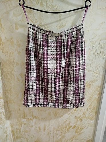 Damski komplet – sako i suknja, Made in Macedonia. - Materijal at lalafo.rs — 1 Damski komplet – sako i suknja, Made in Macedonia. - Materijal — 1