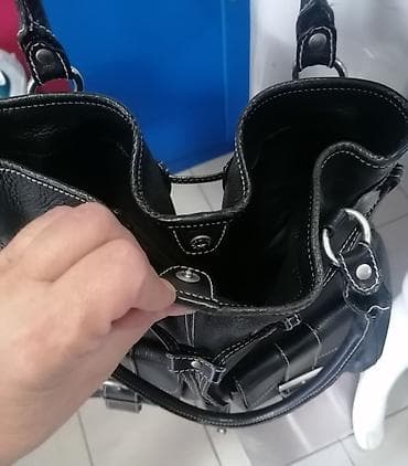 Torba ranac
Predivan model
Malo nošena bez oštećenja at lalafo.rs — 6 Torba ranac
Predivan model
Malo nošena bez oštećenja — 6