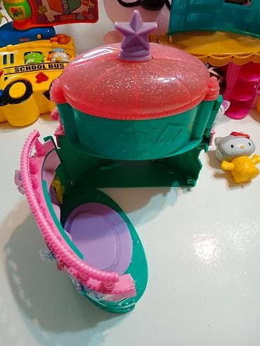 Dečije sportske igračke: Dvorac Male sirene ORIGINAL Hasbro kupljeno u Dexy co kids Visina 24 na lalafo.rs — 1 Dečije sportske igračke: Dvorac Male sirene ORIGINAL Hasbro kupljeno u Dexy co kids Visina 24 — 1