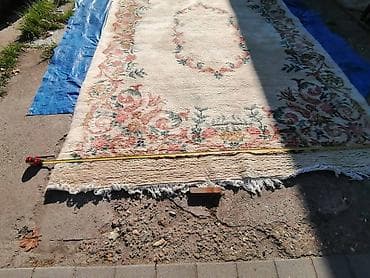 Ručno tkani vuneni tepih sa cvetnim ornamentima - Materijal: gusta na lalafo.rs — 4 Ručno tkani vuneni tepih sa cvetnim ornamentima - Materijal: gusta — 4