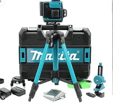 Makita laserski nivelator – komplet set Profesionalni set za precizno na lalafo.rs Makita laserski nivelator – komplet set Profesionalni set za precizno