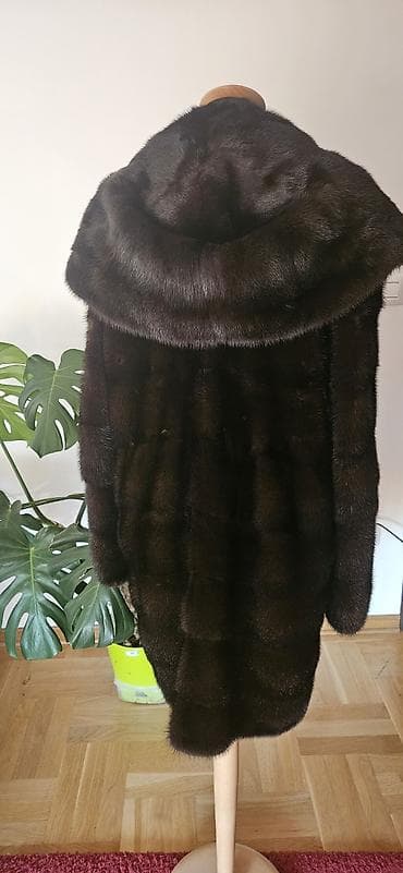 Nova bunda od nerca. Veličina L na lalafo.rs — 3 Nova bunda od nerca. Veličina L — 3