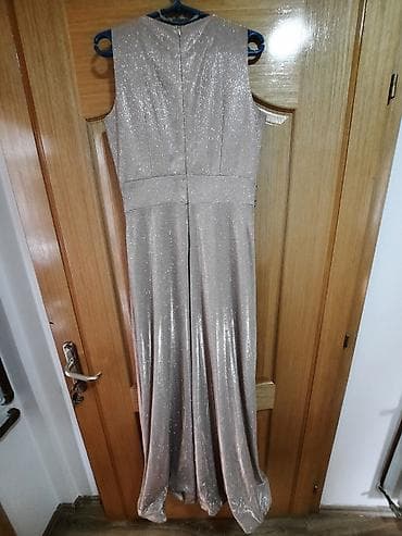 Women's Clothing: ※※Svečana haljina※※
※ jednom obucena
※ odgovara vel 38 at lalafo.rs — 4 Women's Clothing: ※※Svečana haljina※※
※ jednom obucena
※ odgovara vel 38 — 4