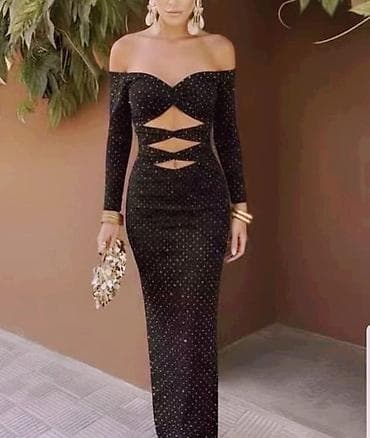 Haljina duga,gola ramena sa prorezima na prednjoj strani.Divan na lalafo.rs Haljina duga,gola ramena sa prorezima na prednjoj strani.Divan