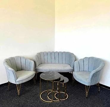 04. Shell set ( 2 fotelje + dvosed ) -Cena za set : 400e na lalafo.rs — 2 04. Shell set ( 2 fotelje + dvosed ) -Cena za set : 400e — 2