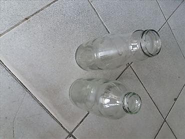 Staklene flaše za paradajz i sok U ponudi imamo vecu kolicinu na lalafo.rs Staklene flaše za paradajz i sok U ponudi imamo vecu kolicinu