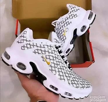 Patike.36-46.Cena 3100 din at lalafo.rs — 1 Patike.36-46.Cena 3100 din — 1