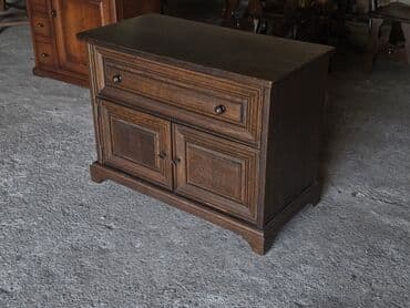 Matresses: Drvena komoda/TV ormarić u klasičnom stilu - Materijal: masivno drvo at lalafo.rs — 5 Matresses: Drvena komoda/TV ormarić u klasičnom stilu - Materijal: masivno drvo — 5