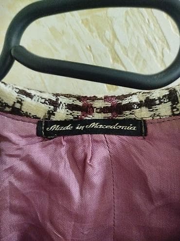 Damski komplet – sako i suknja, Made in Macedonia. - Materijal at lalafo.rs — 3 Damski komplet – sako i suknja, Made in Macedonia. - Materijal — 3