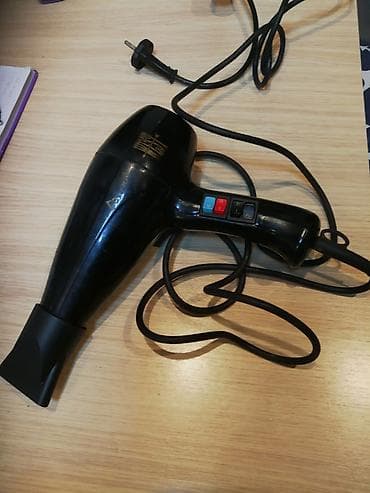 Fen za kosu,, Derioti West,, 2000w sa usmerivačem vazduha.
Mirjevo at lalafo.rs Fen za kosu,, Derioti West,, 2000w sa usmerivačem vazduha.
Mirjevo