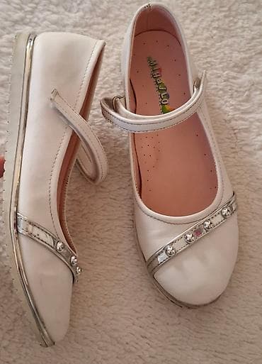 baletanke za devojčice: Baletanke za devojčice MIHAJLO Veličina 35 nosene kratko dva puta kao at lalafo.rs — 2 baletanke za devojčice: Baletanke za devojčice MIHAJLO Veličina 35 nosene kratko dva puta kao — 2