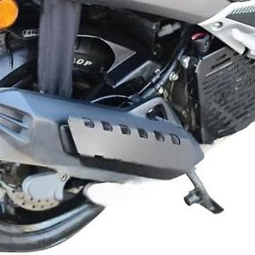 Transport: Zaštitna kapa/štit od auspuha za Yamaha NMAX - Kompatibilnost: Yamaha at lalafo.rs — 7 Transport: Zaštitna kapa/štit od auspuha za Yamaha NMAX - Kompatibilnost: Yamaha — 7