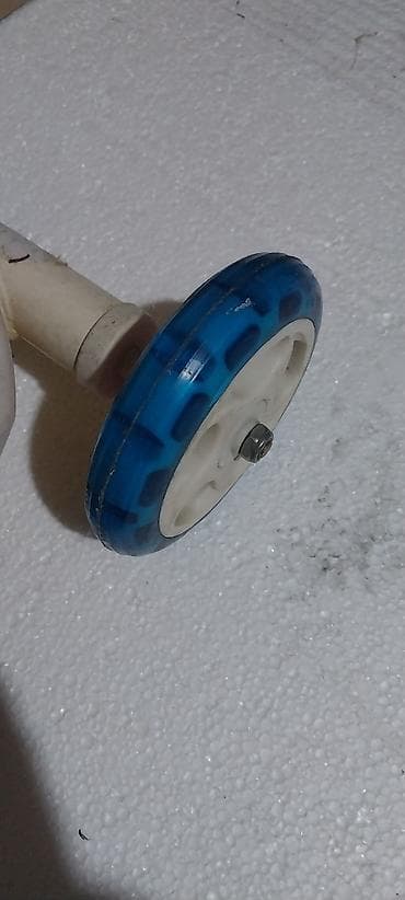 Sports & Leisure: Dečiji trotinet sa 3 točka - Konstrukcija: prednji točak + dva zadnja at lalafo.rs — 7 Sports & Leisure: Dečiji trotinet sa 3 točka - Konstrukcija: prednji točak + dva zadnja — 7