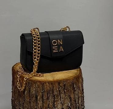 Elegantna ženska torba preko ramena sa zlatnim lancem - Kompaktna at lalafo.rs — 6 Elegantna ženska torba preko ramena sa zlatnim lancem - Kompaktna — 6