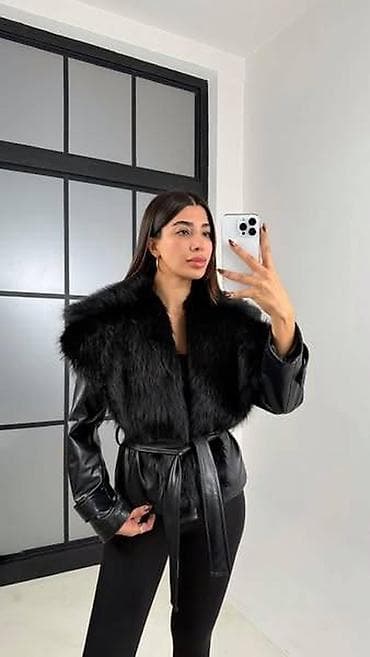 Jakna
Vel.S,M,L
ba na lalafo.rs — 2 Jakna
Vel.S,M,L
ba — 2