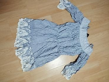 Kombinezon S M veličina. predivan i jako lepo stoji na lalafo.rs Kombinezon S M veličina. predivan i jako lepo stoji