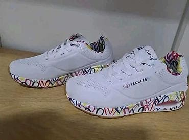 Preudobne,lagane skechers patike
40
cena 3000din. Hc na lalafo.rs — 3 Preudobne,lagane skechers patike
40
cena 3000din. Hc — 3