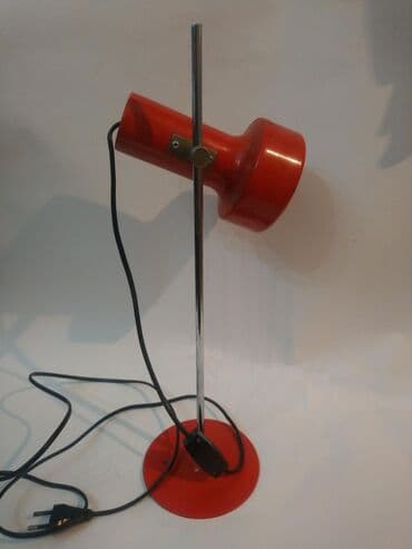 Stolna/stojeća lampa sa podesivom glavom - Dizajn: cilindrično-crveni na lalafo.rs Stolna/stojeća lampa sa podesivom glavom - Dizajn: cilindrično-crveni