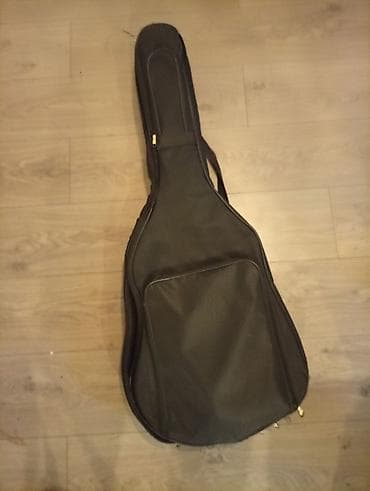 Accordions: Klasčna gitara Parsi M4 (Made in Iran, 2015) sa dodatnom opremom. - at lalafo.rs — 2 Accordions: Klasčna gitara Parsi M4 (Made in Iran, 2015) sa dodatnom opremom. - — 2