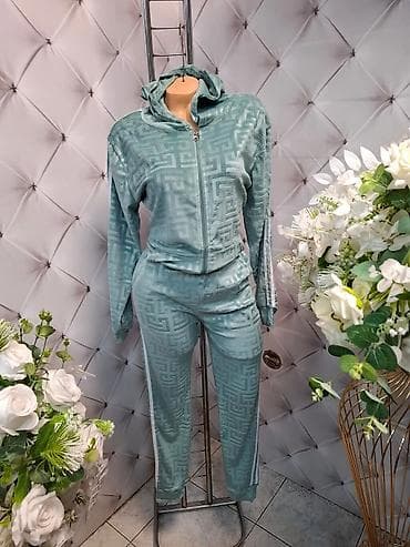 Women's Sweatsuits: ❤️❤️ plisani kompleti 2500,oo vel M/L i XL/XXL❤️❤️ at lalafo.rs — 2 Women's Sweatsuits: ❤️❤️ plisani kompleti 2500,oo vel M/L i XL/XXL❤️❤️ — 2