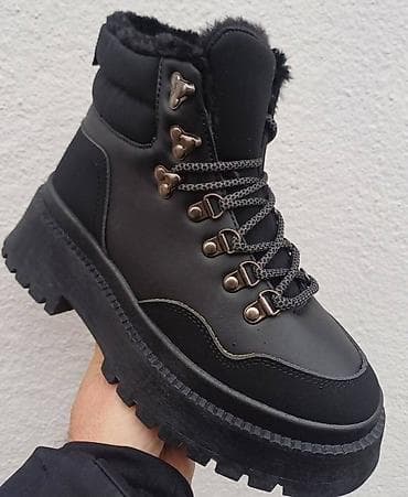 3200 Dinara cizme
Vel. 36, 37, 39,40 na lalafo.rs — 1 3200 Dinara cizme
Vel. 36, 37, 39,40 — 1