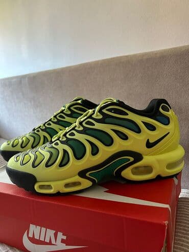 Trainers, size - 42 at lalafo.rs Trainers, size - 42