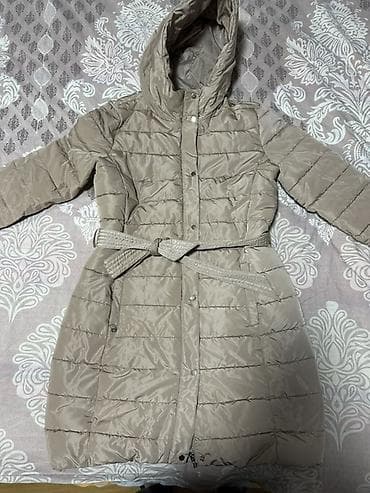 zenske broj: Dugačka ženska zimska jakna sa kapuljačom – bež/šampanj boje - Brend at lalafo.rs — 1 zenske broj: Dugačka ženska zimska jakna sa kapuljačom – bež/šampanj boje - Brend — 1