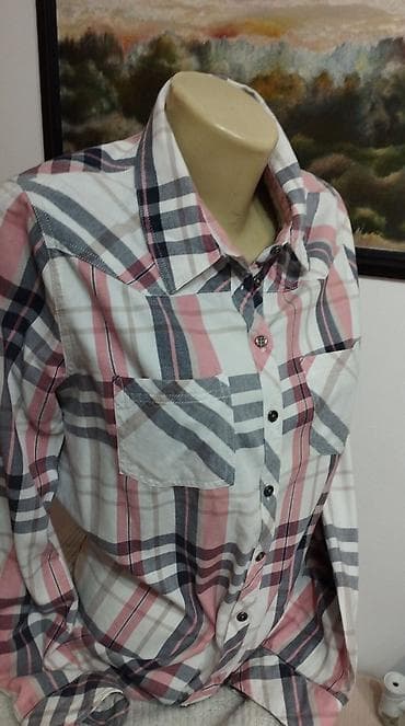 KARIRANA KOŠULJA prelepa,lagana i prijatna za nošenje M veličina na lalafo.rs — 6 KARIRANA KOŠULJA prelepa,lagana i prijatna za nošenje M veličina — 6